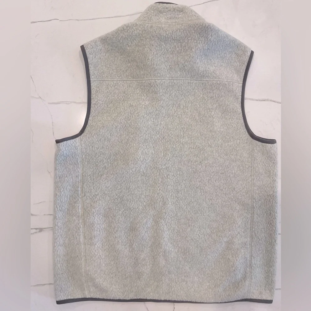 ORVIS Fleece Vest, Size L, NWOT - Picture 2 of 2